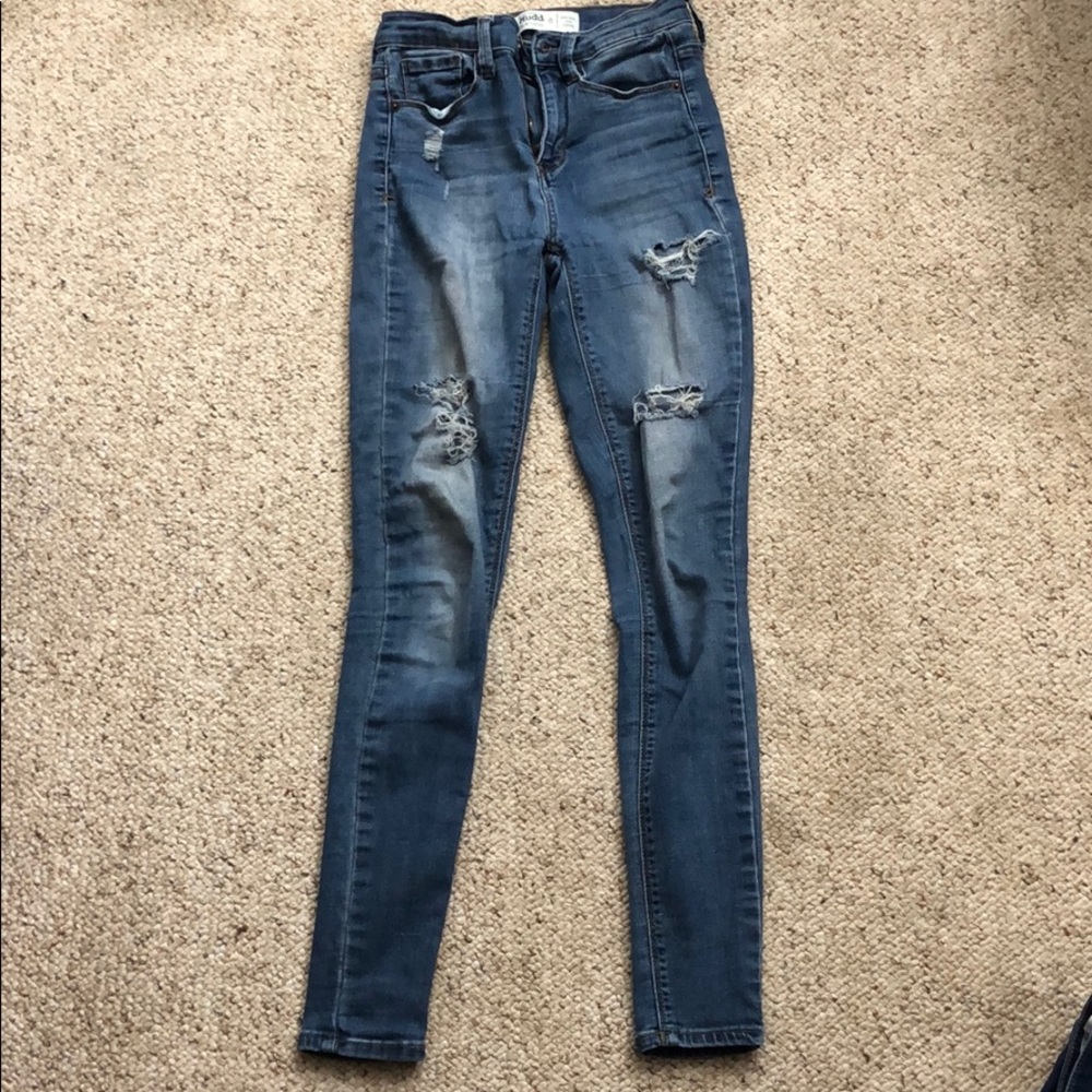 Mudd Distressed Skinny Jeans